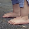 子供の足の指にできた汗疱の原因と親が出来る治療法５選まとめ 実例に基づく